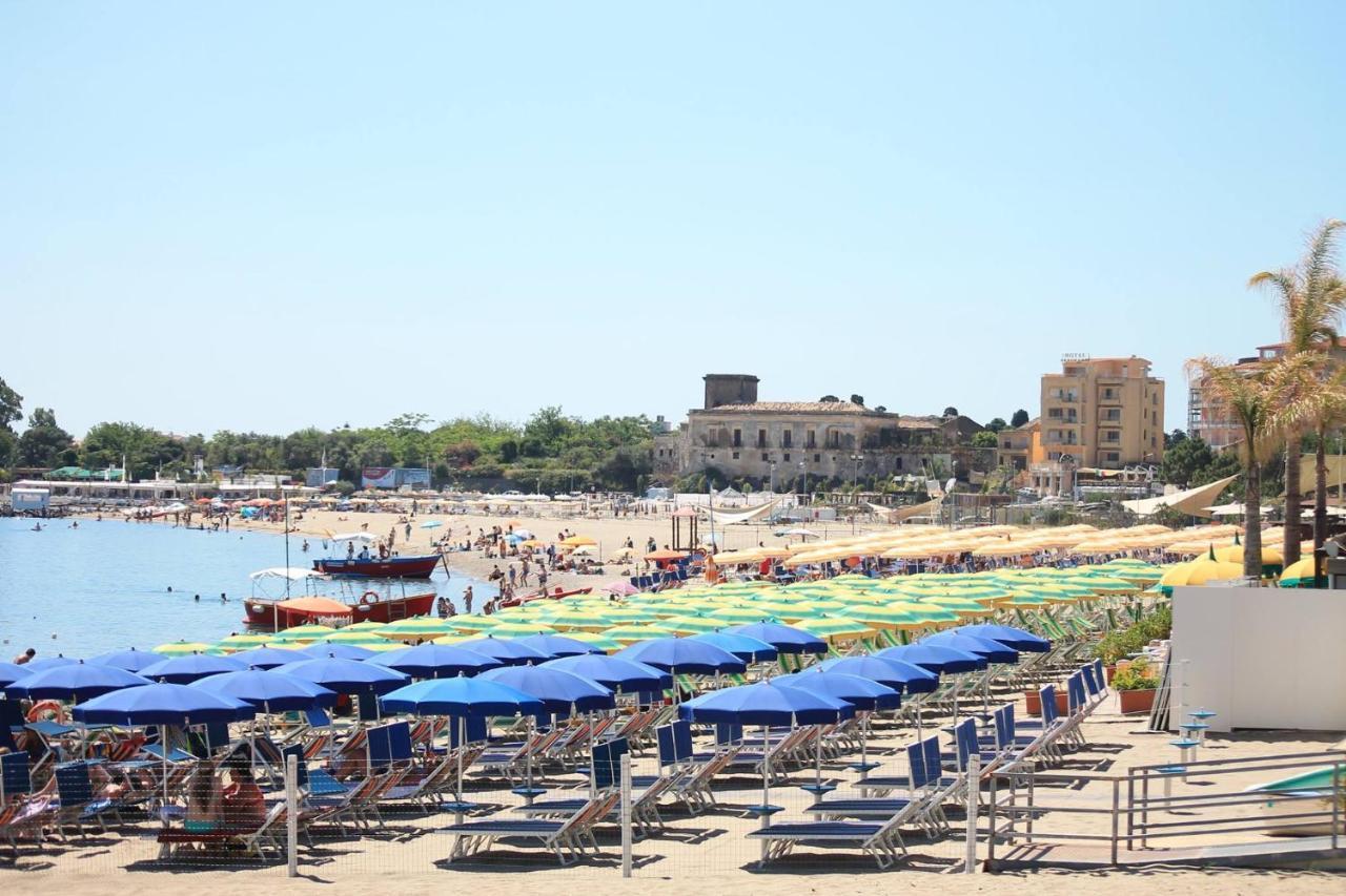 Apartament Casa Capri Giardini-Naxos Zewnętrze zdjęcie