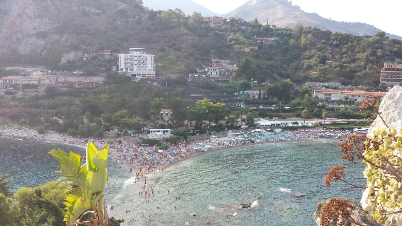 Apartament Casa Capri Giardini-Naxos Zewnętrze zdjęcie