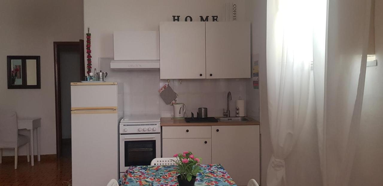 Apartament Casa Capri Giardini-Naxos Zewnętrze zdjęcie